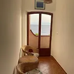 Casa De Moja