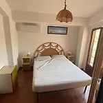 Casa De Moja * Oliveto (Reggio Calabria)